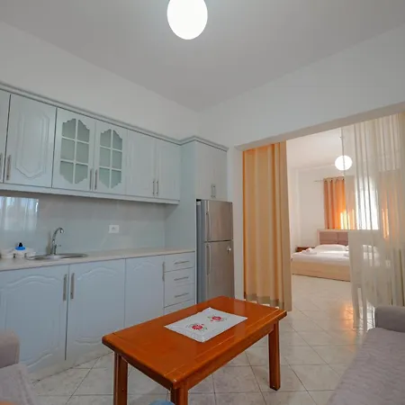 Apartment Temple 1 *